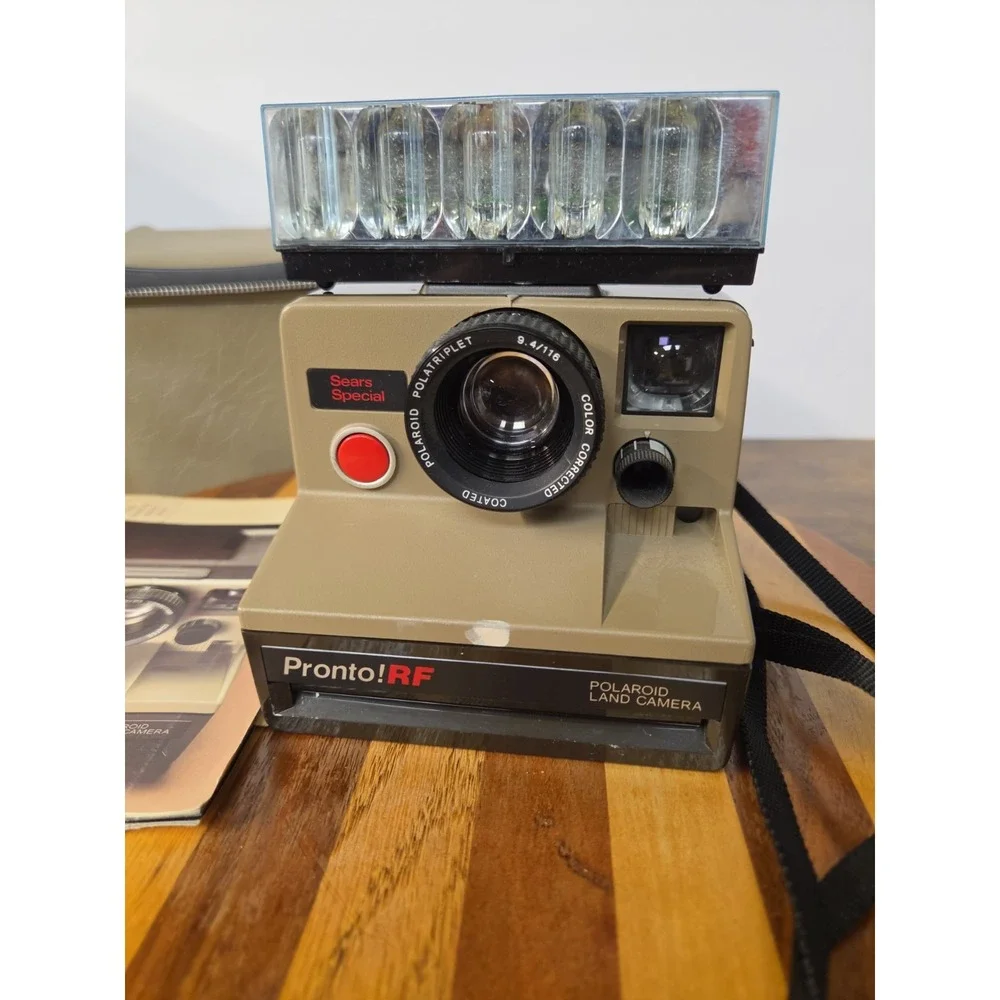 Polaroid Land Camera Pronto! RF land camera With Strap Sears Special Untested